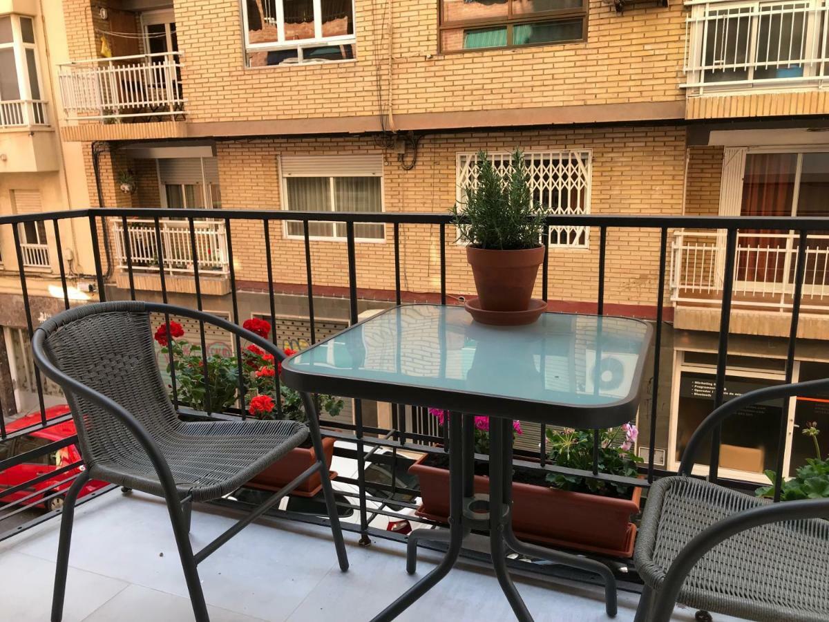 Carlota Apartment Аликанте Екстериор снимка